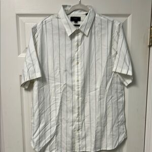 Vince Men's White and Gray Striped Casual Shirt Size Large